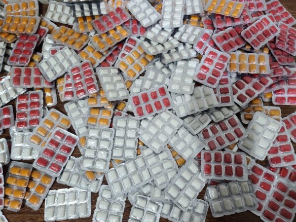 Chewing Gum 2 Packets - Image 2